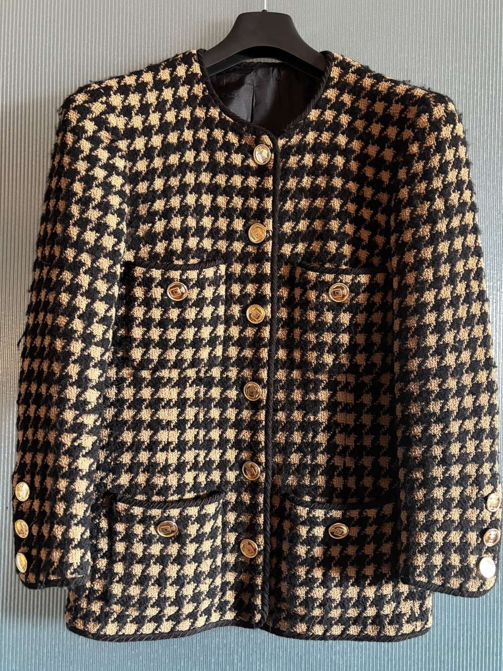 CHANEL Karl Lagerfeld Era Bouclé Houndstooth Jacket & Skirt FR38 US 4 6 Vintage - Picture 7 of 12